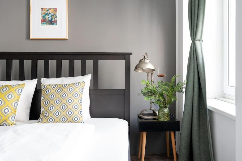 Sleek Studio By City Center By Hm Vienne Extérieur photo