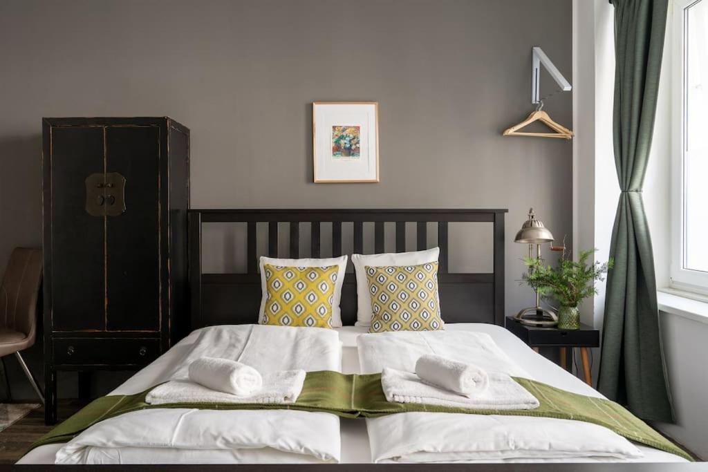 Sleek Studio By City Center By Hm Vienne Extérieur photo